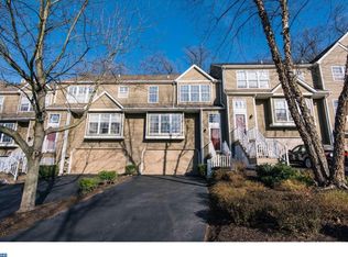 125 Weybridge Dr, Malvern, PA 19355