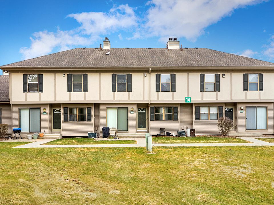 1st image of 24684 Cashmere Ct #1