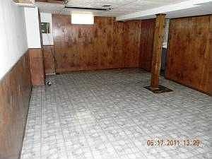 4th image of 28654 Rush St