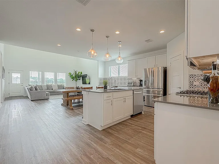 22502 Modica Rift Ln — Photo 11