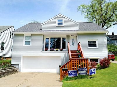 6029 Edgehill Dr, Parma Heights, OH, 44130
