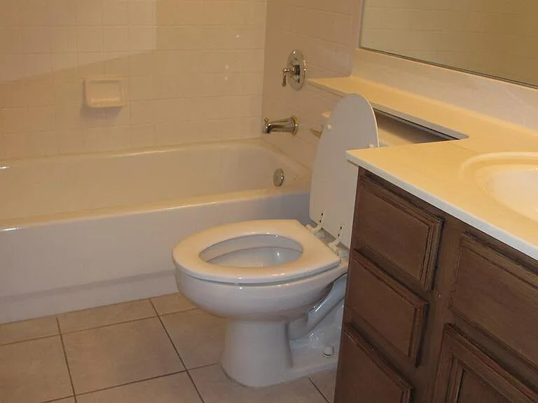 2471 W Hemlock Way — Photo 8