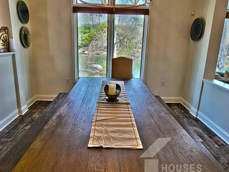 323 Blue Water Way — Photo 6