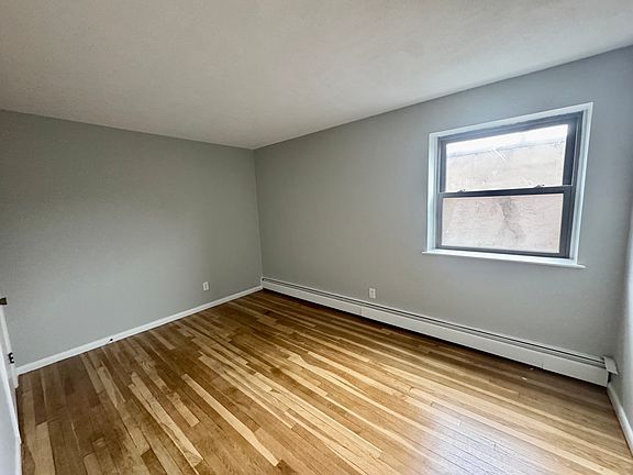 2nd image of 91 Spring St #B7