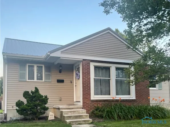 114 Roger Ave, Bellevue, OH 44811