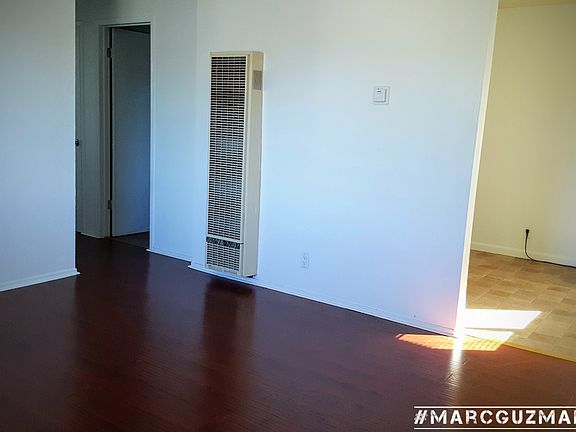4th image of 945 S 45th St #9