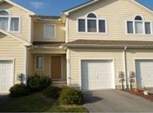 251 Lakeside Dr, Lewes, DE 19958