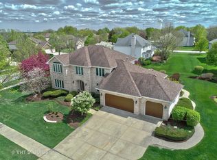 1204 Bards Ave, Naperville, IL 60564