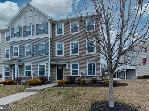 100 N Harner Blvd, Coatesville, PA 19320
