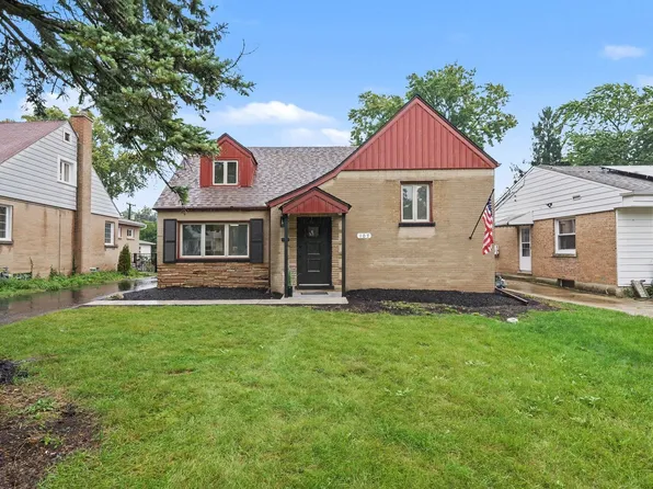 107 S Hi Lusi Ave, Mount Prospect, IL 60056