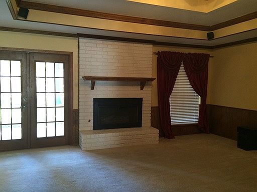 3rd image of 2544 N Cotswald Dr