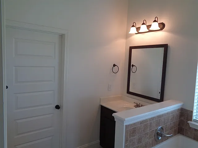 3207 Trinity Grove Dr — Photo 13