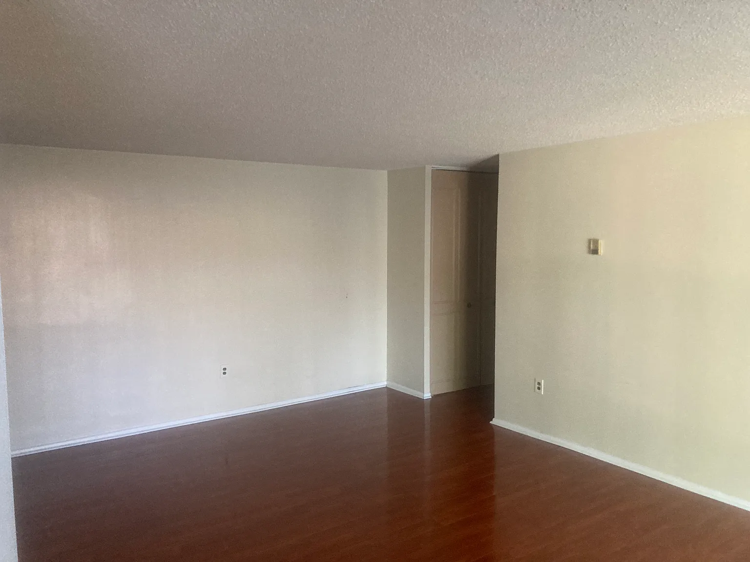 1 bed, 500 sqft, $1,500 — Photo 4