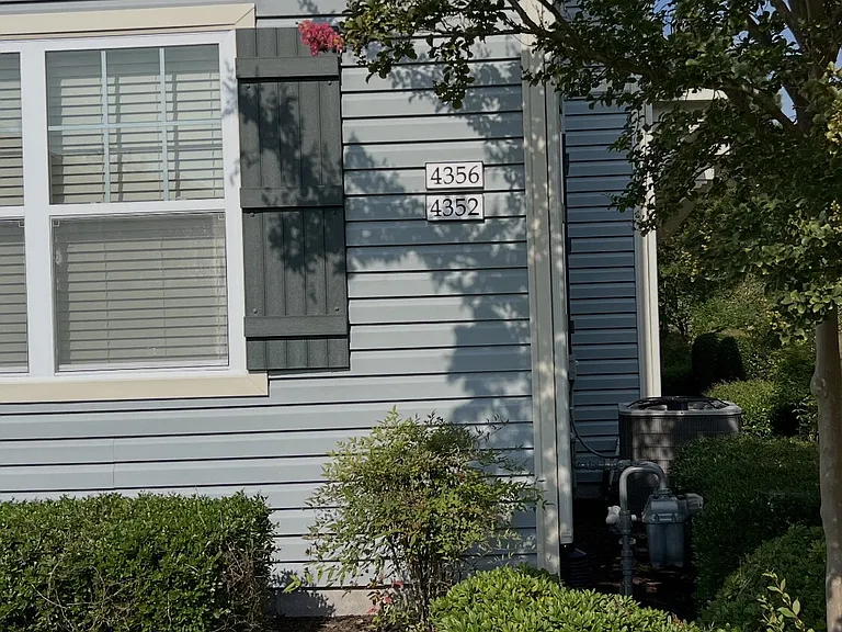 4356 Turnworth Arch — Photo 3