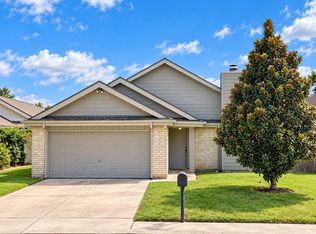 2226 Sunset Trl, Sugar Land, TX 77478