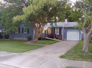 104 Benson Dr, Hampton, VA 23664