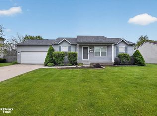 9384 Sandy Hollow Ln, Davison, MI 48423