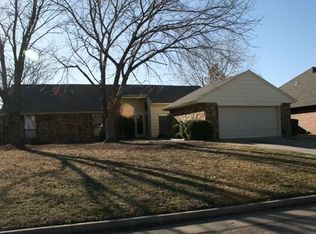 14105 Apache Dr, Edmond, OK 73013