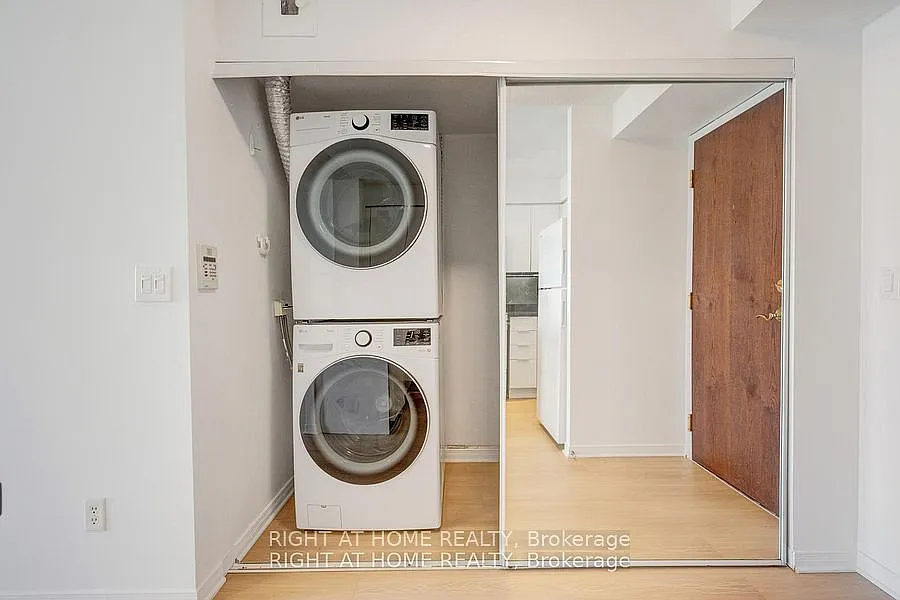 2 bed, $2,850 — Photo 4