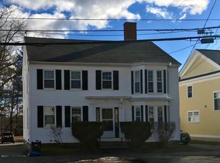 40 Court St APT 1, Exeter, NH 03833