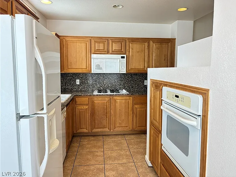43 E Agate Ave #405 — Photo 6