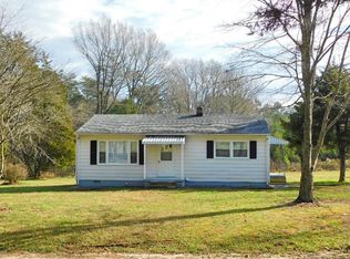 37 Echo Ln, Farmville, VA 23901