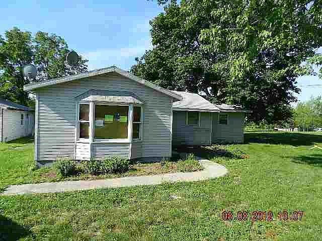 1st image of 5528 E Lincolnway