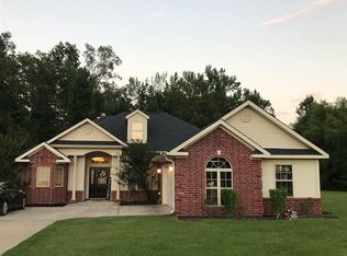 228 Shamsie Ln, White Hall, AR 71602