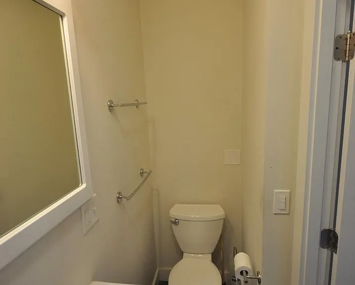 20 Sussex St #1 — Photo 26