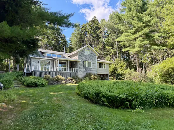 26 Springettes Road, Chebeague Island, ME 04017