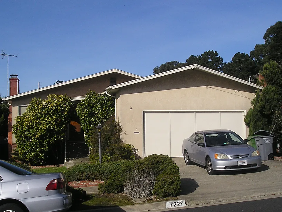 7227 Plank Ave