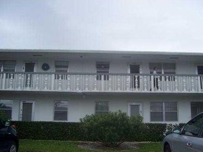 128 Canterbury F, West Palm Beach, FL, 33407