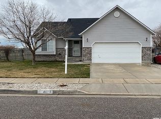 4623 S 4150 W, Roy, UT 84067