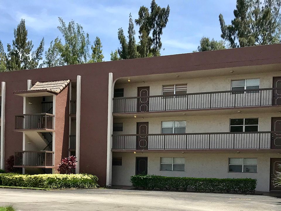 1st image of 7060 Nova Dr APT 202C