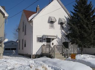 424 1st St NE, Mason City, IA 50401