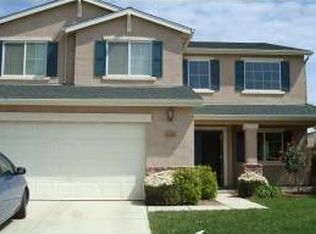 2830 W Porter Ct, Visalia, CA 93291