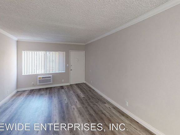 5th image of 21828 Roscoe Blvd #35