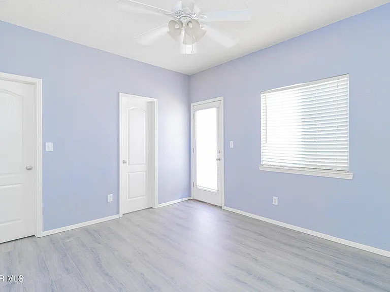 5917 Cielo Del Rey Pl #A — Photo 31