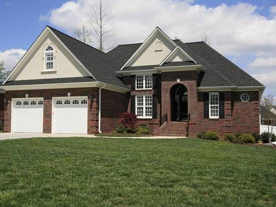 1st image of 214 Landry Dr
