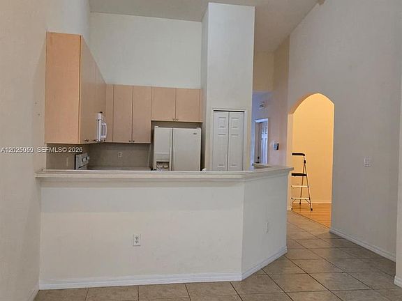3rd image of 1158 NE 32nd Ave Unit 1158