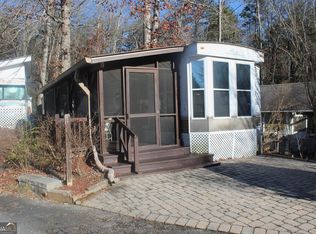 183 Holiday Loop, Cleveland, GA 30528