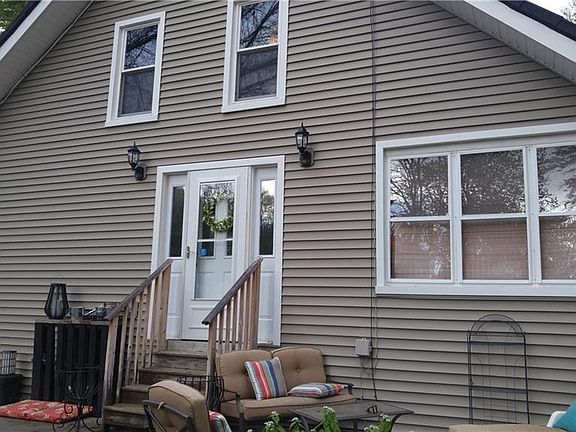3rd image of 8472 New York St