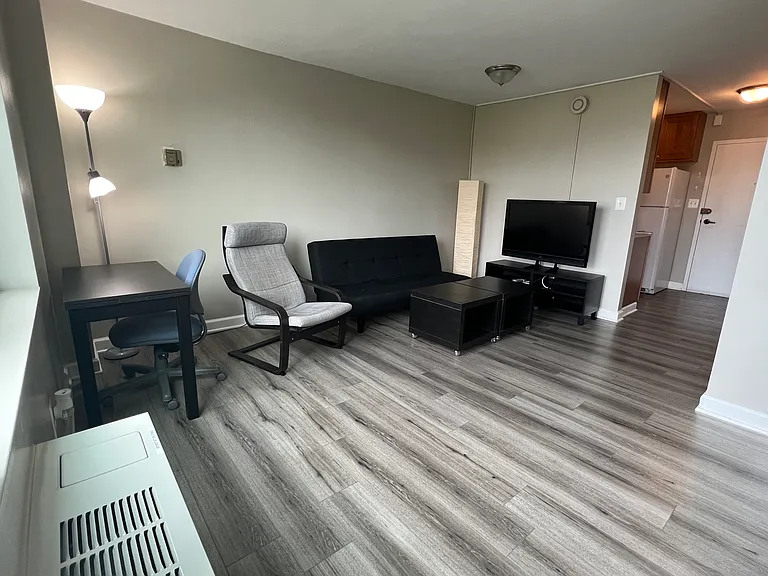 2030 F St NW #605 — Photo 8