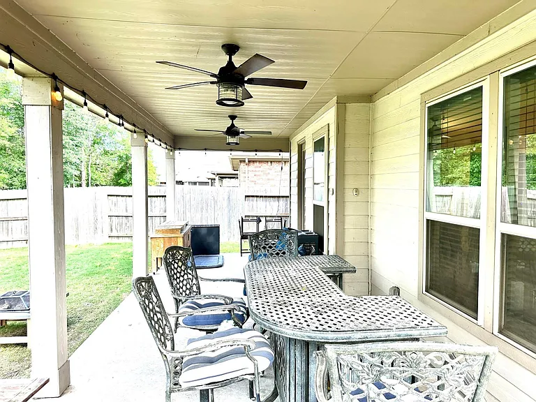 1172 Clonmore Ct — Photo 9
