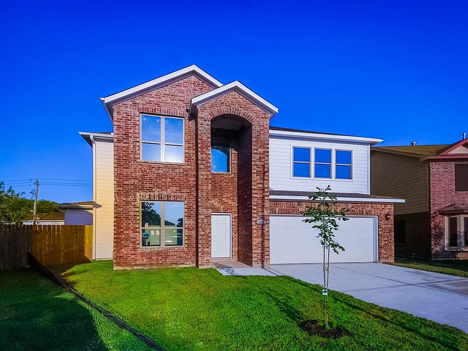 1st image of 7402 Willowcraft Dr