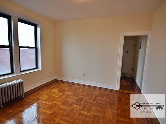 3rd image of 4157 75th St APT 4A