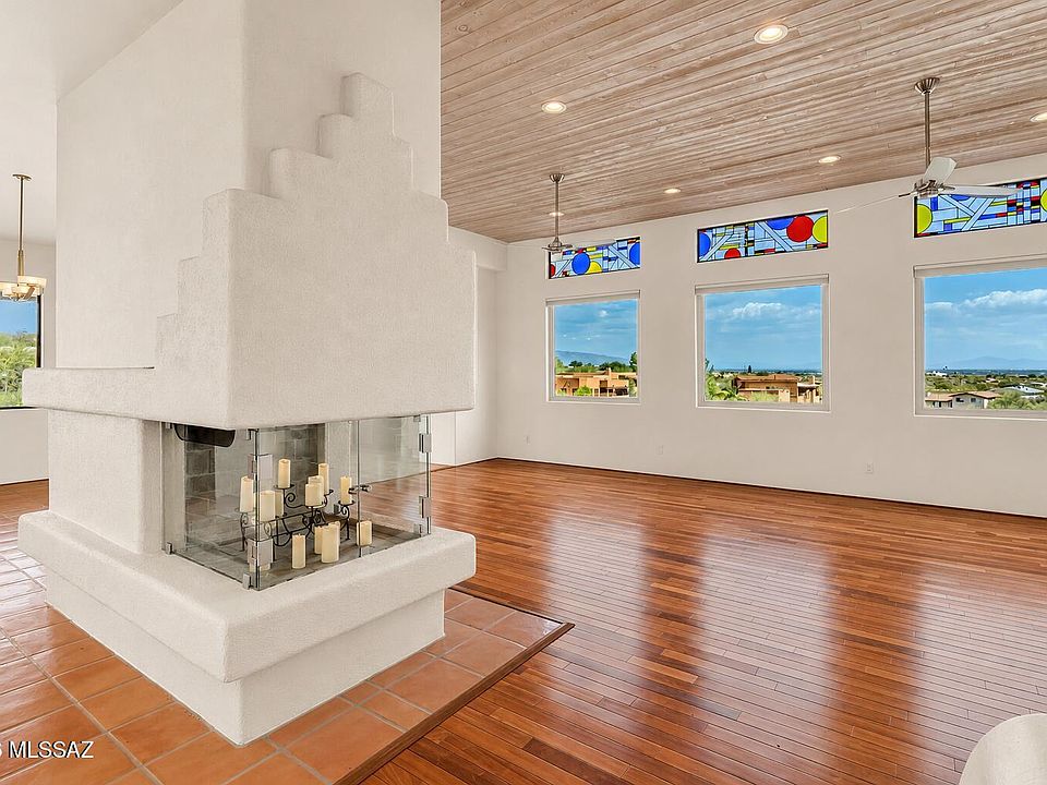 1st image of 5136 N Calle Bosque
