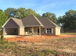 333 Troy Ln, Starkville, MS 39759