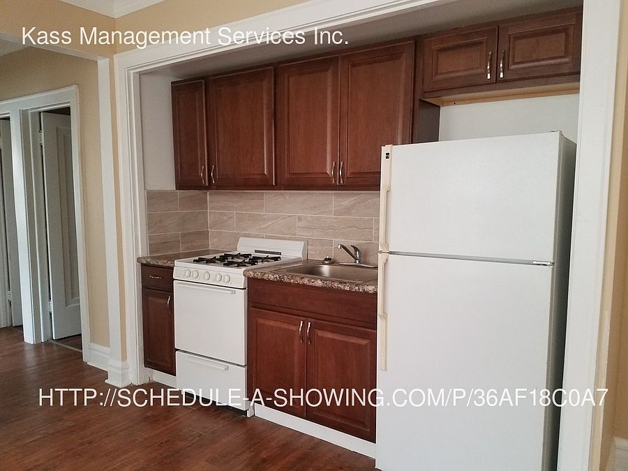 1st image of 2249 Gunderson Ave APT 5
