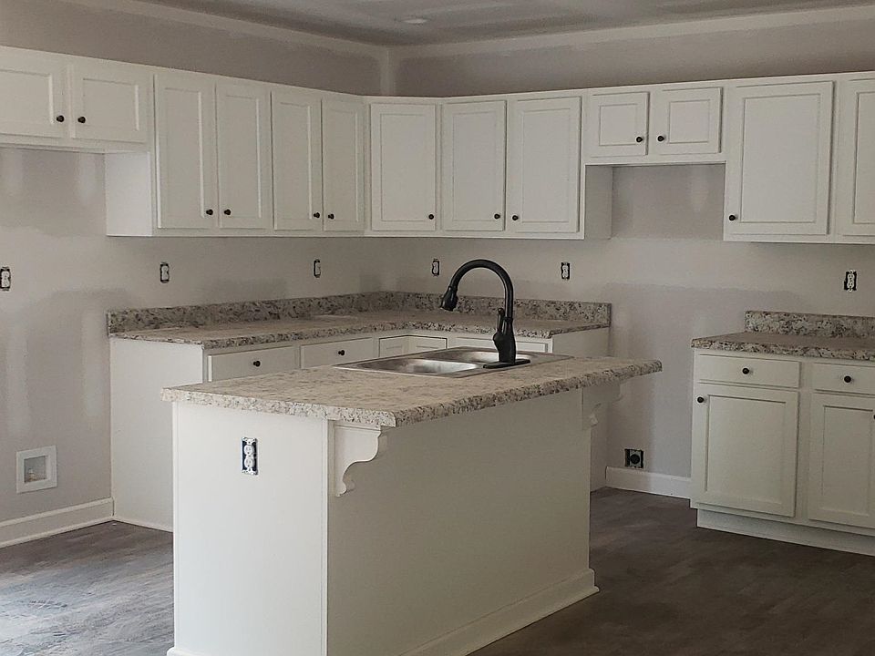 2nd image of 147 Cortaire Dr